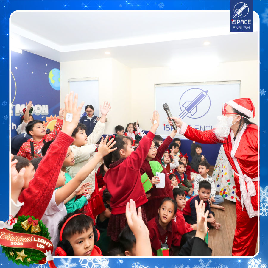 Recap Christmas Light Up 2025: Lễ Hội Giáng Sinh Tại ISPACE ENGLISH